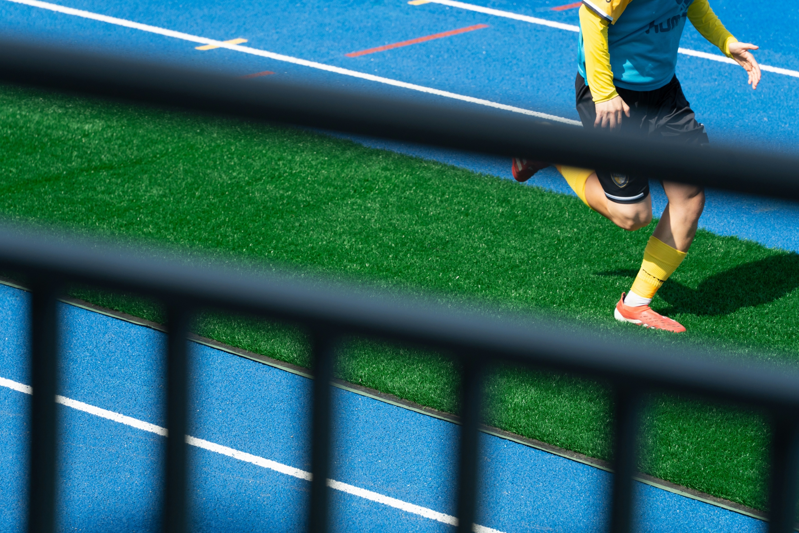 Translink Corporate Finance advised the shareholders of Sporttherapie on the sale to DBW Ventures 1 seongjin-kim-M_8Qwvp8KOU-unsplash